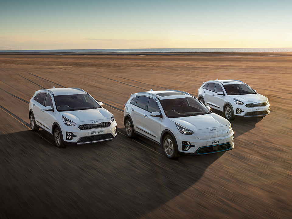 kia niro family