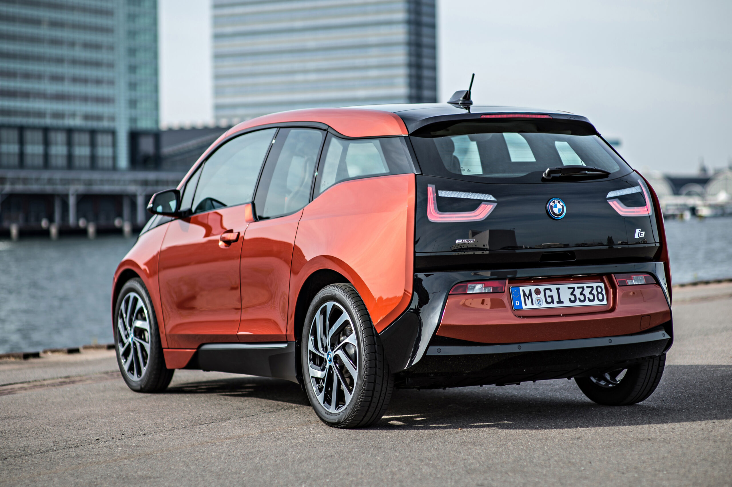 BMW i3