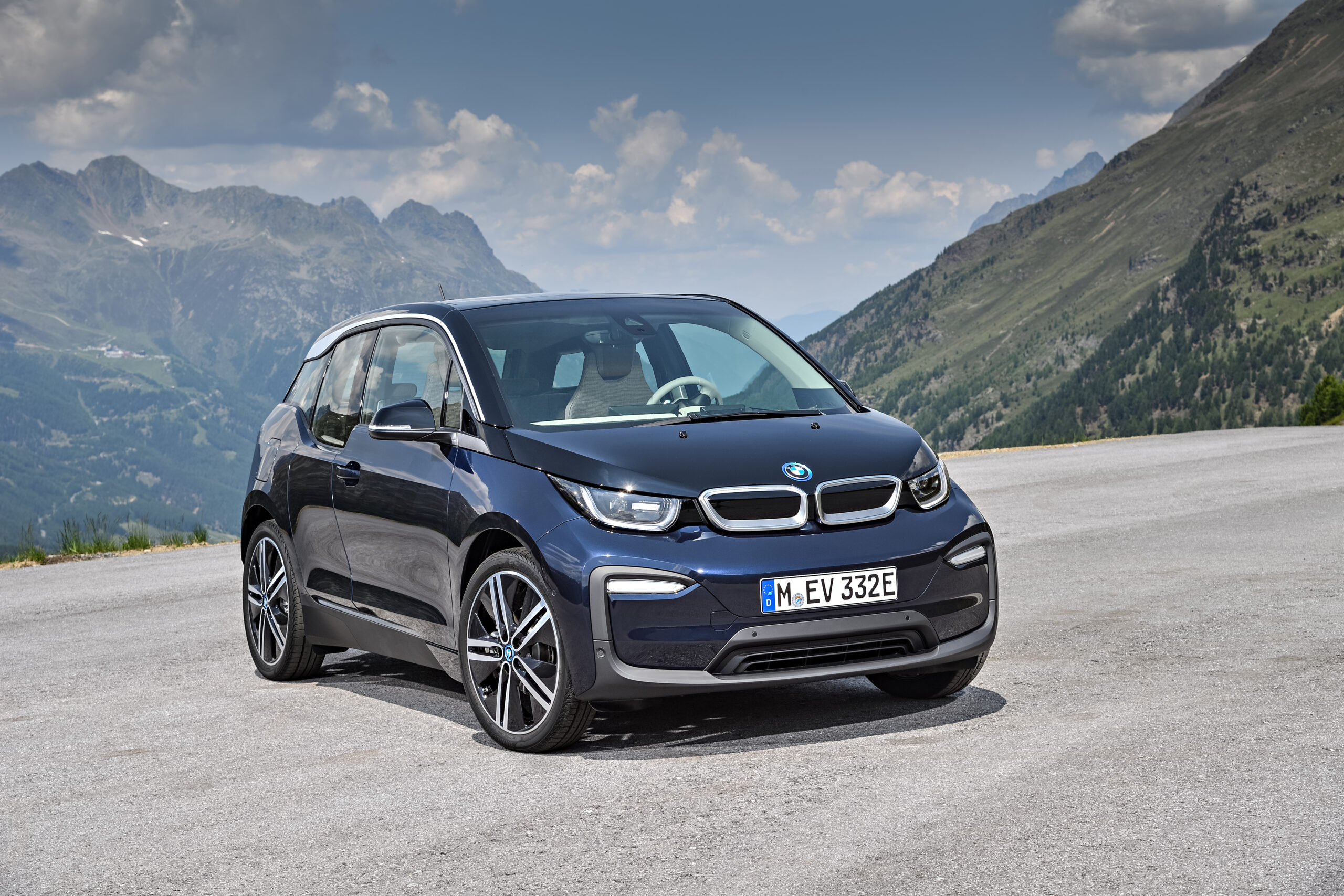 BMW I3