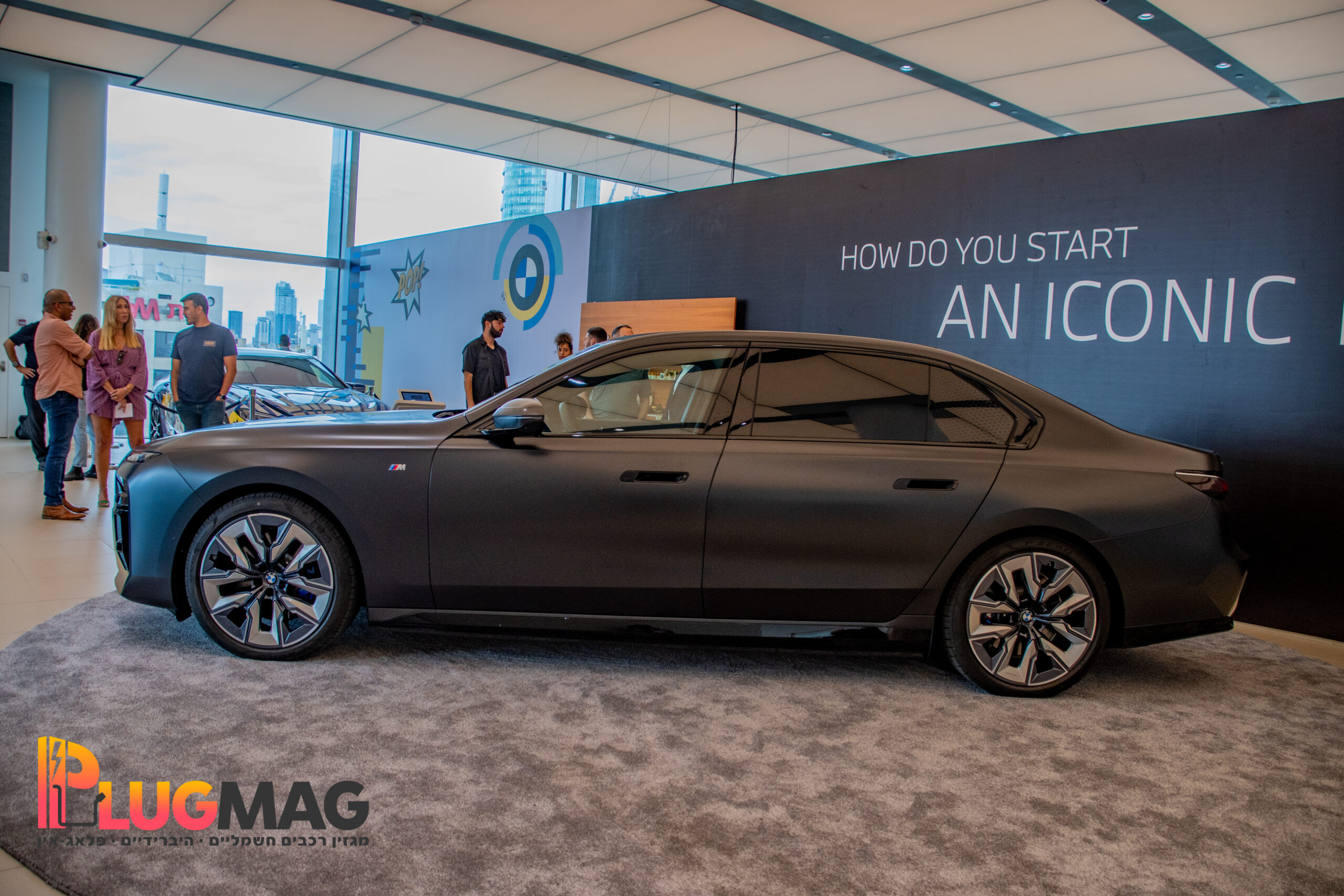 BMW I7