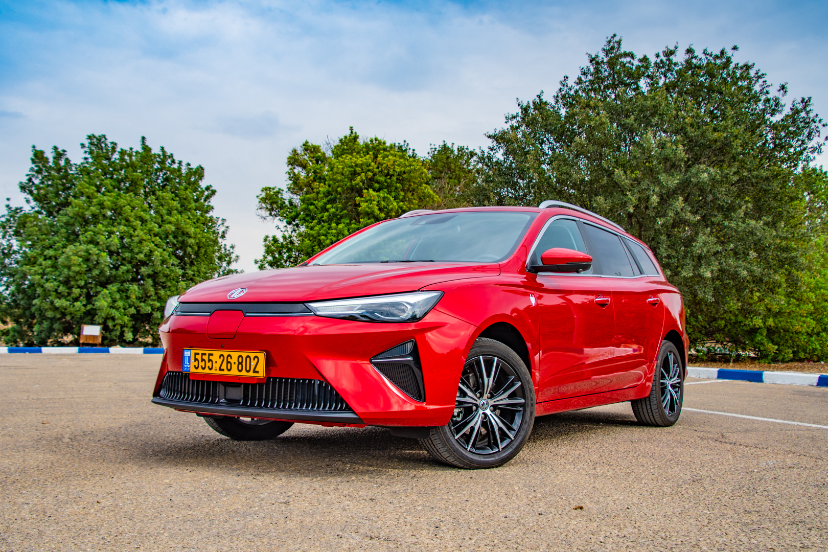 מבחן רכב: MG5 היא מכונית הסטיישן החשמלית הראשונה בישראל - פלאג מג