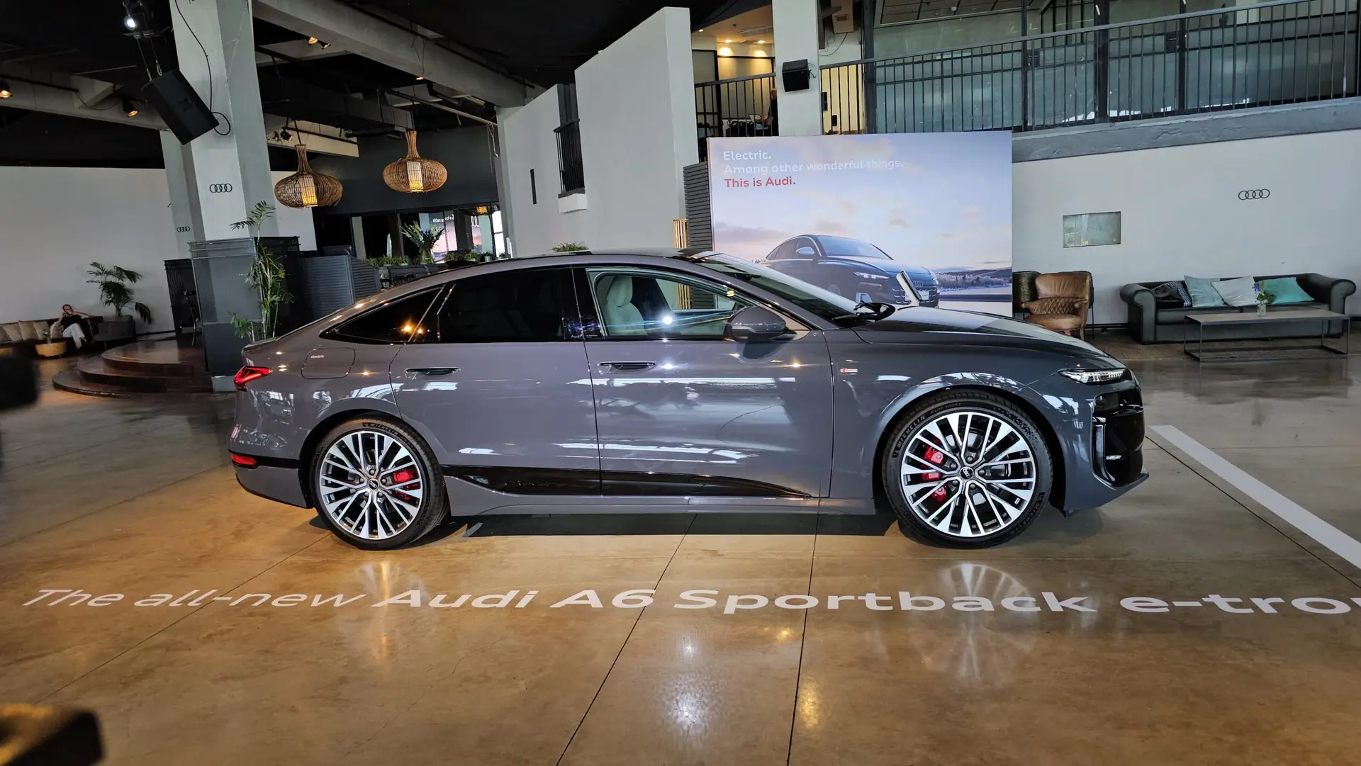 השקת Audi A6 e-tron החשמלית (צילום: פלאג מג)
