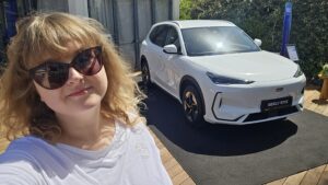 ג'ילי EX5 (צילום: פלאג מג)
