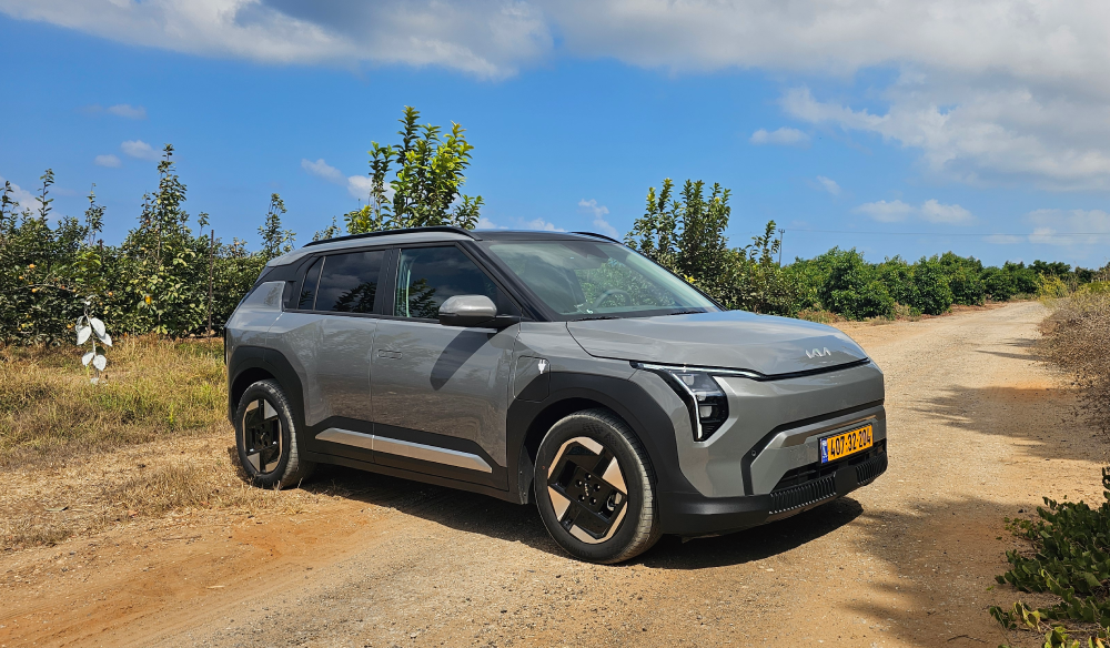 קיה EV3 (צילום: פלאג מג)
