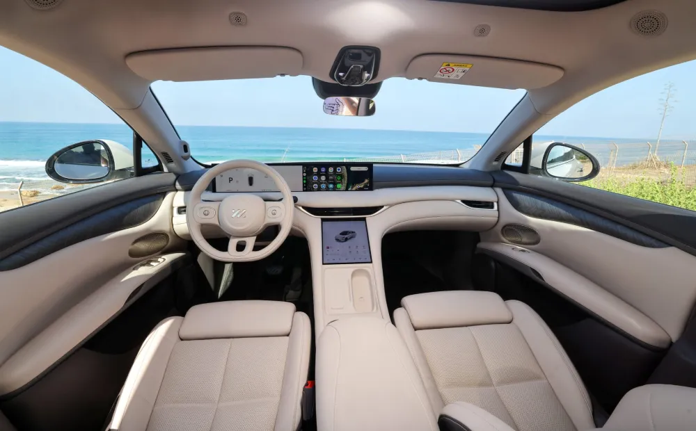 IM6 מבפנים (צילום: רונן טופלברג)