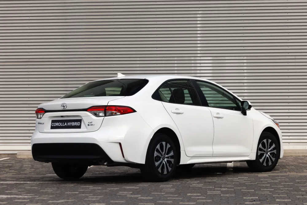 טויוטה קורולה המעודכנת בתצורת סדאן (צילום: טויוטה ישראל)