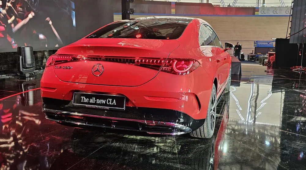 מרצדס CLA החשמלית החדשה (צילום: פלאג מג)