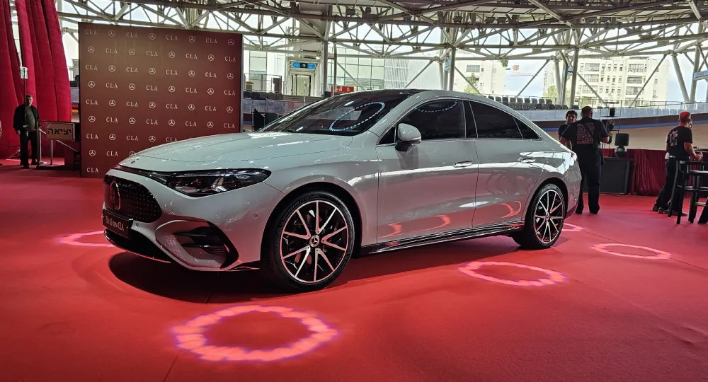מרצדס CLA EQ חשמלית חדשה (צילום: פלאג מג)