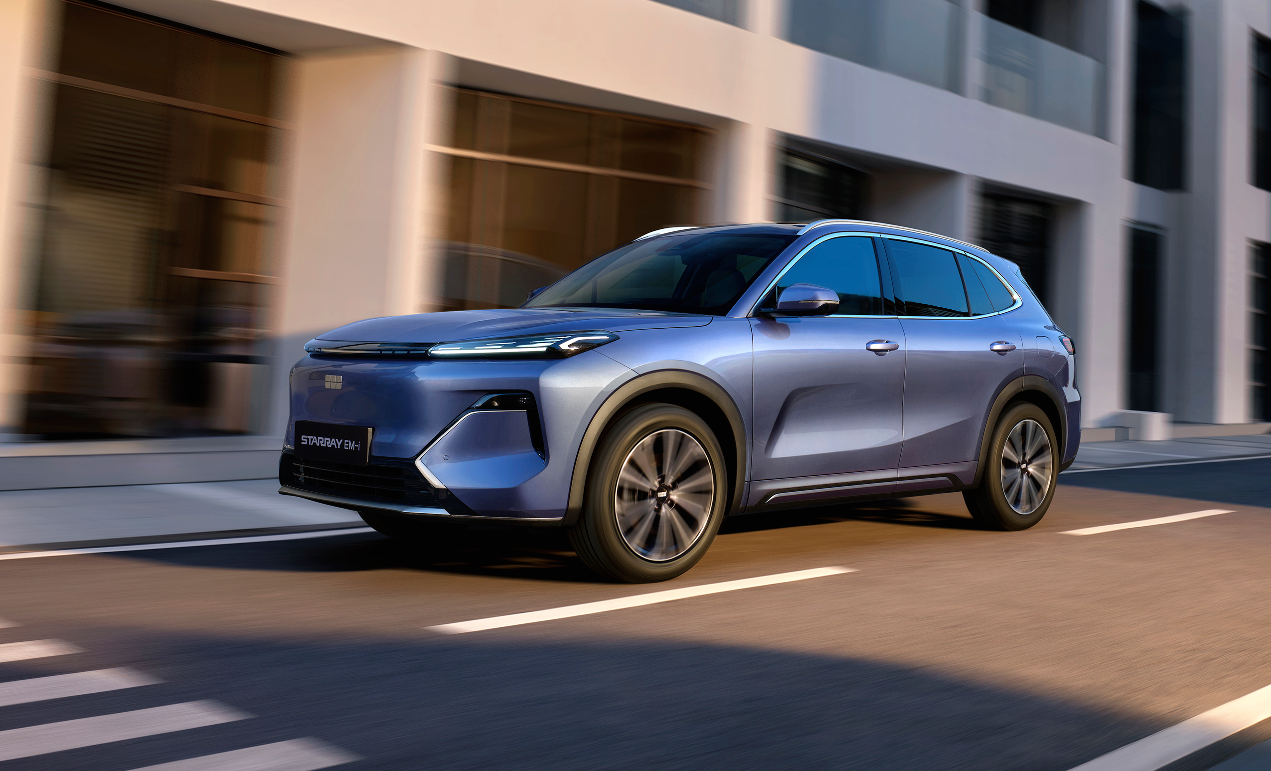 GEELY Starray פלאג אין (צילום: יצרן)