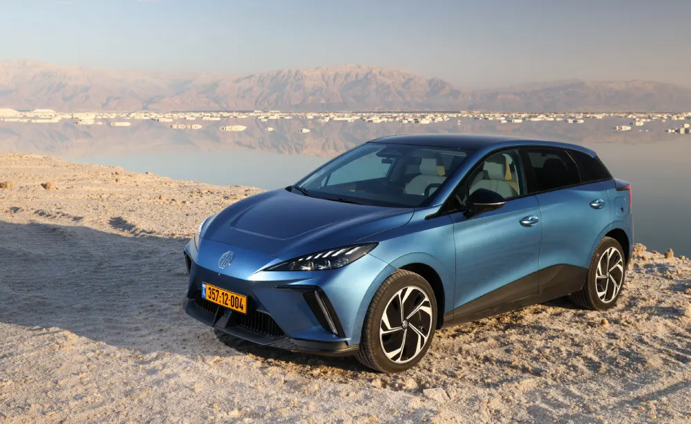 MG4 המעודכנת (צילום: רונן טופלברג)