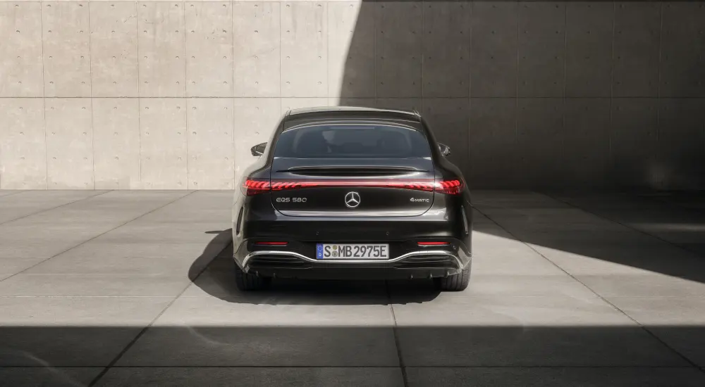 מרצדס EQS חשמלית מעודכנת (צילום: Mercedes-Benz)