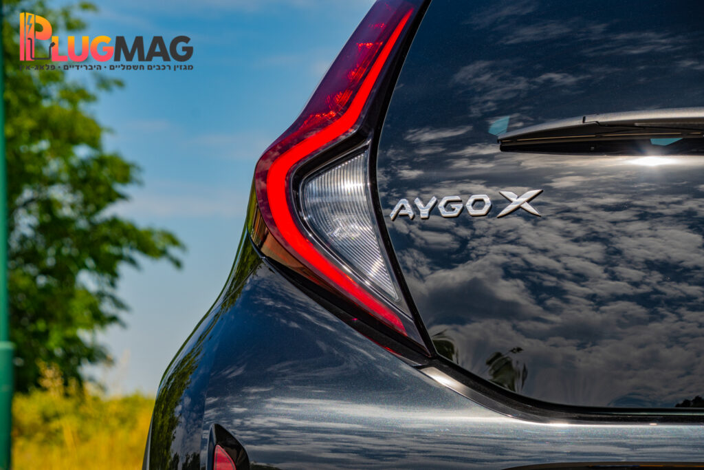 מבחן דרכים טויוטה Aygo X היברידי (צילום: פלאג מג)