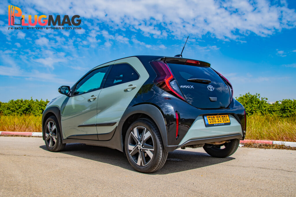 סקירה טויוטה AYGO X היברידי (צילום: פלאג מג)