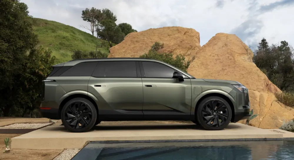 לקסוס TZ חשמלי עם 3 שורות מושבים (צילום: Lexus)