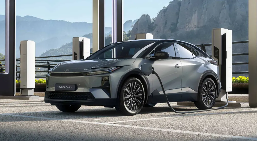 טויוטה CHR+ חשמלית (צילום: Toyota)