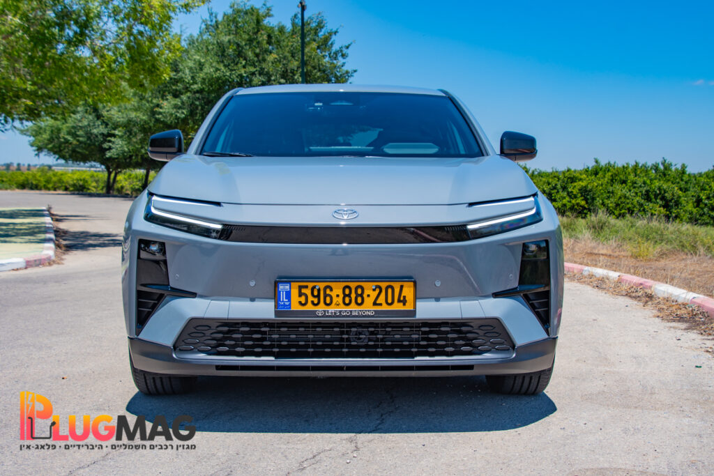ביקורת רכב טויוטה C-HR+ חשמלי (צילום: פלאג מג)
