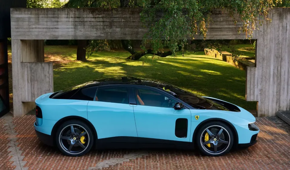 Ferrari Luce החשמלית - לא היחידה הספציפית שנמכרה (צילום: Ferrari)