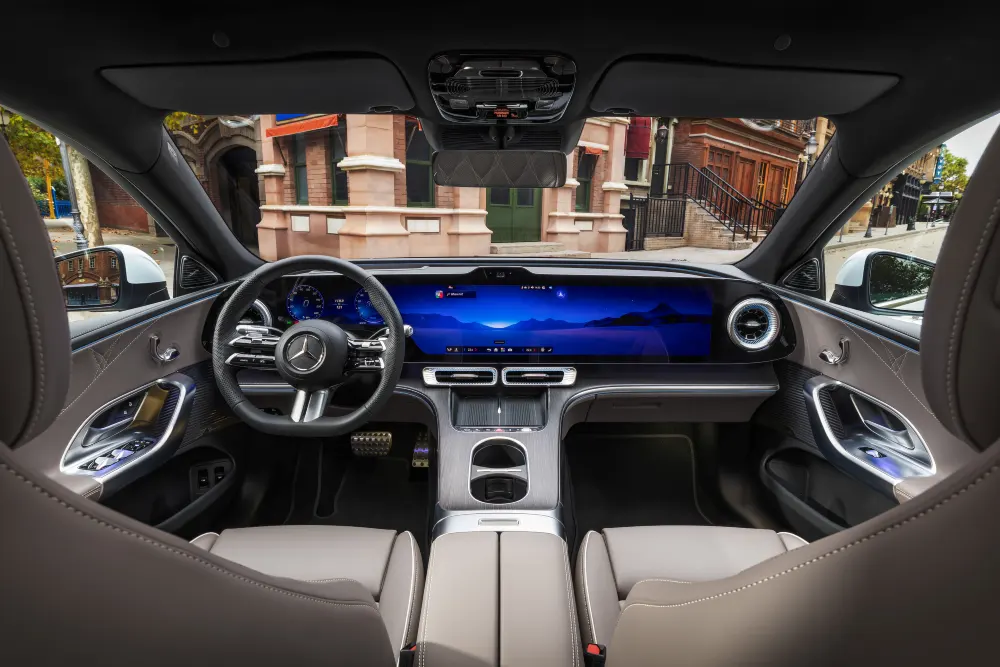 מרצדס C-Class החשמלית החדשה (צילום: Mercedes-Benz Group)