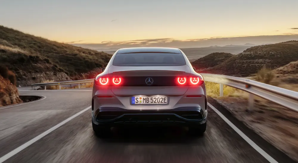 מרצדס C-Class החשמלית החדשה (צילום: Mercedes-Benz Group)